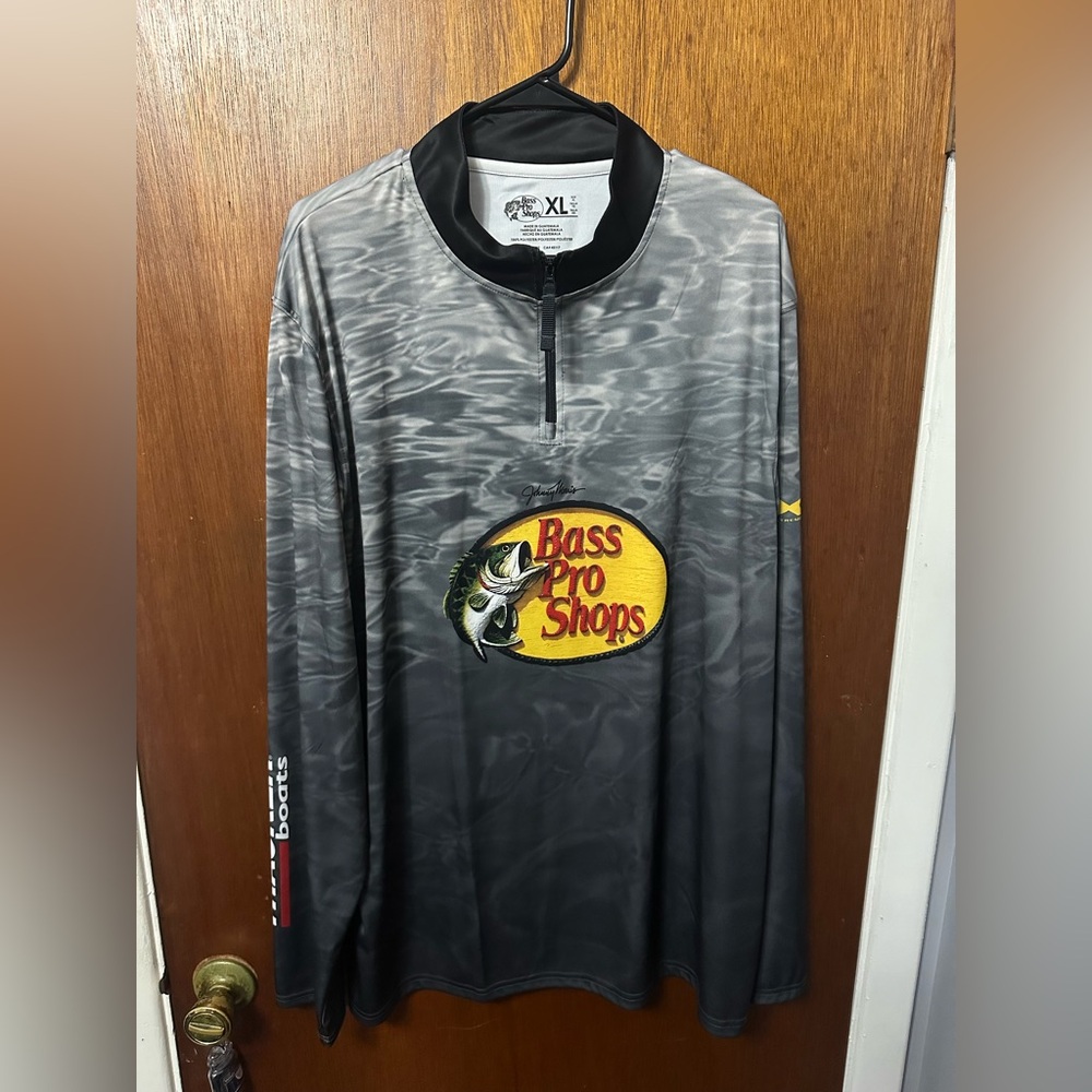 Bass Pro Shops Black and Gray Zip-Up Jacket